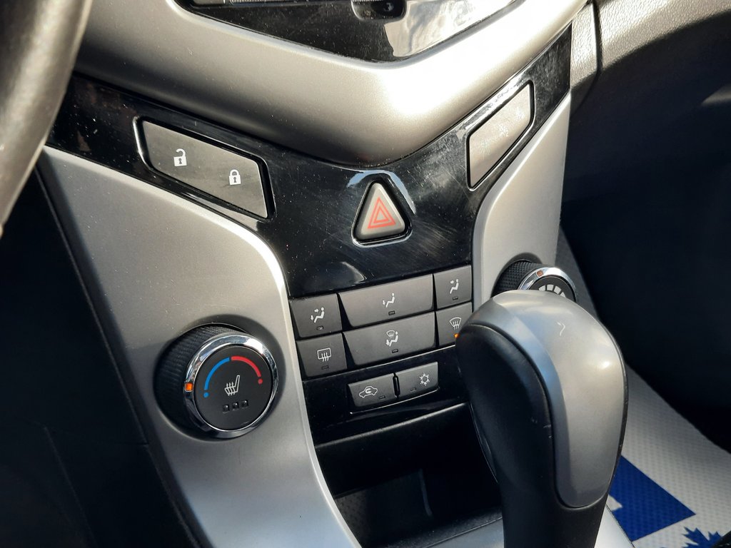 2014 Chevrolet Cruze 2LT in Hebbville, Nova Scotia - 18 - w1024h768px