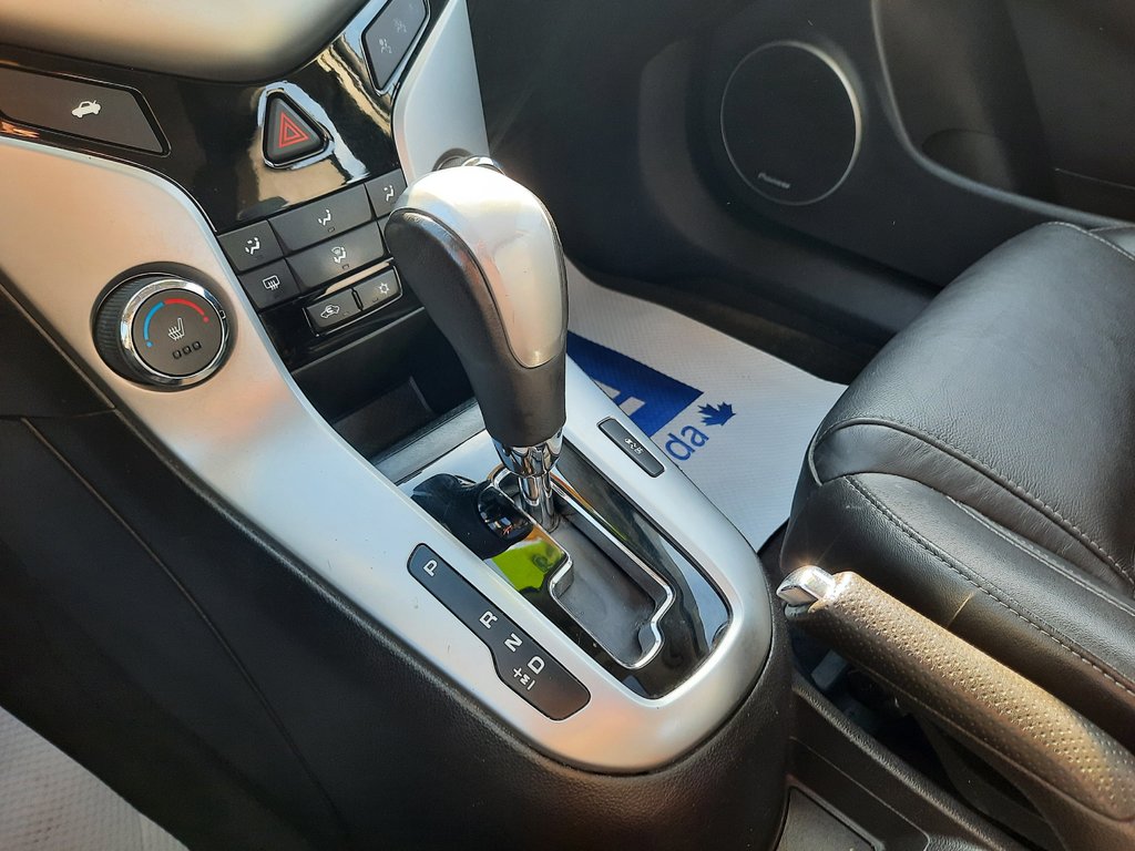 2015 Chevrolet Cruze 2LT in Hebbville, Nova Scotia - 17 - w1024h768px