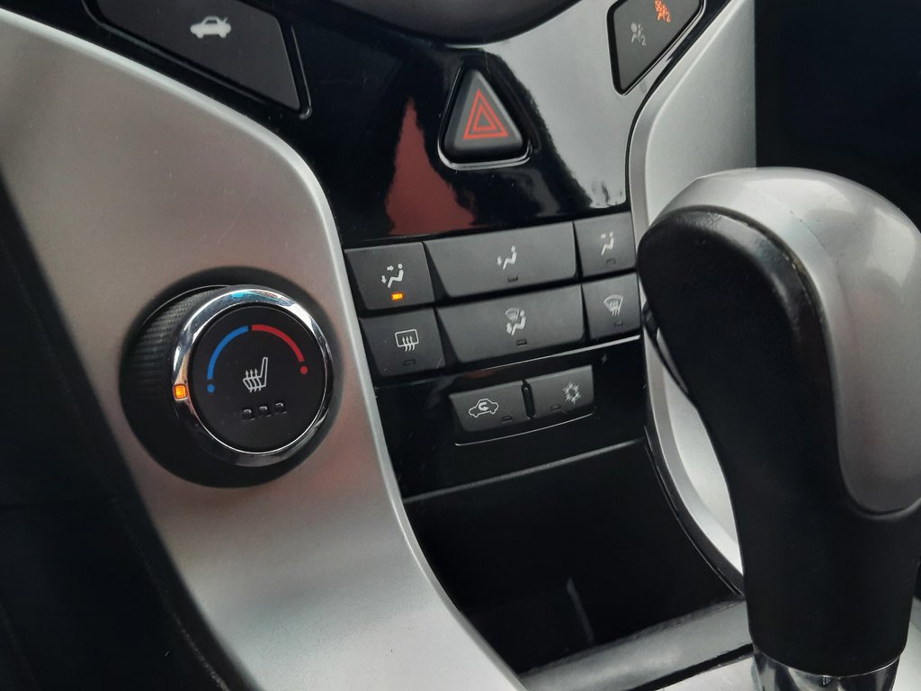 2015 Chevrolet Cruze 2LT in Hebbville, Nova Scotia - 16 - w1024h768px