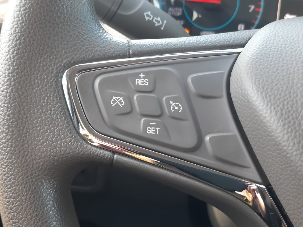 2016 Chevrolet Cruze LT in Hebbville, Nova Scotia - 11 - w1024h768px