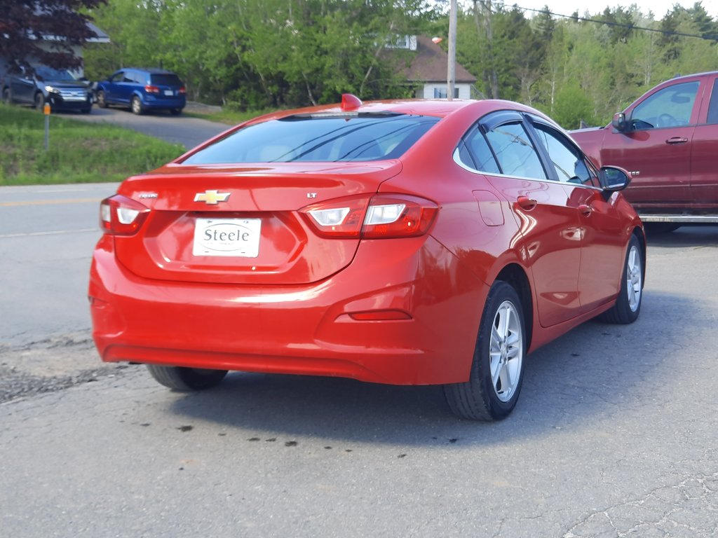 2016 Chevrolet Cruze LT in Hebbville, Nova Scotia - 7 - w1024h768px