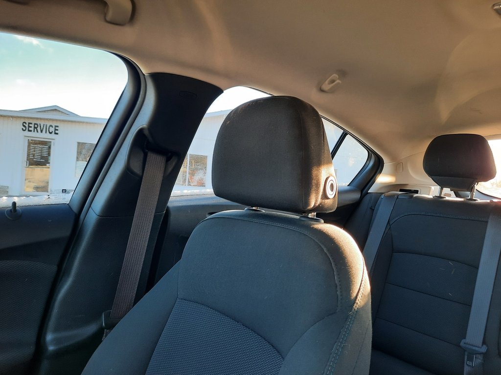 2017 Chevrolet Cruze LT in Hebbville, Nova Scotia - 21 - w1024h768px