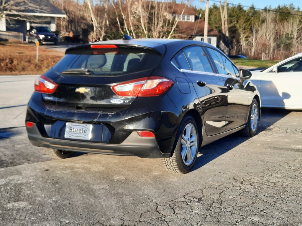 2017 Chevrolet Cruze LT in Hebbville, Nova Scotia - 7 - w1024h768px