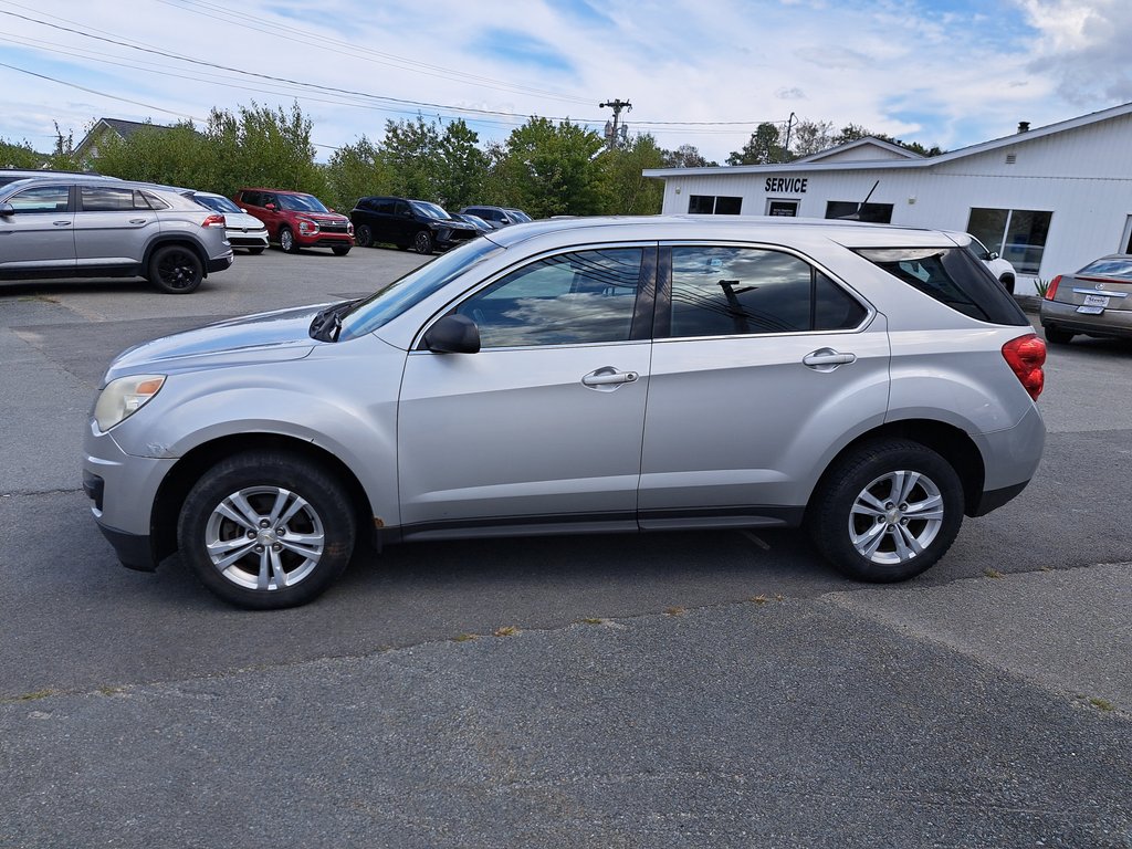2013 Chevrolet Equinox LS in Hebbville, Nova Scotia - 3 - w1024h768px