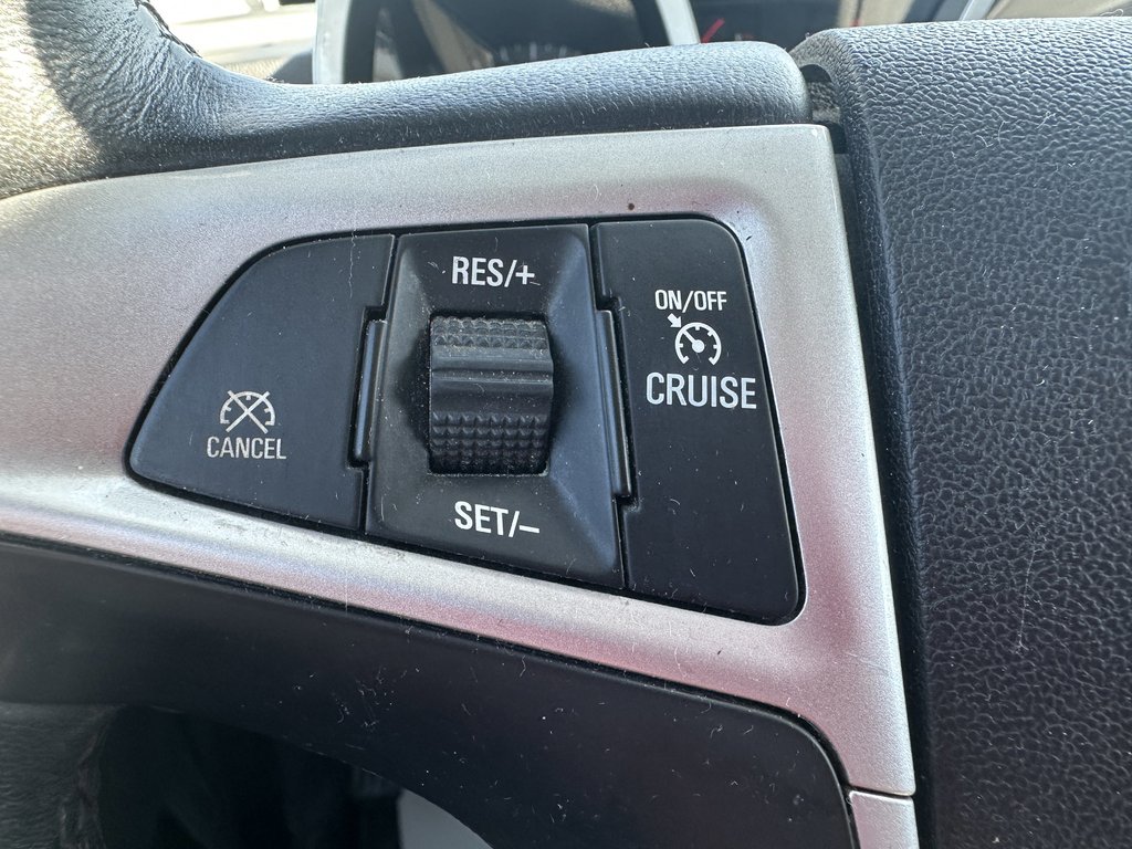 2014 Chevrolet Equinox LT in Hebbville, Nova Scotia - 14 - w1024h768px