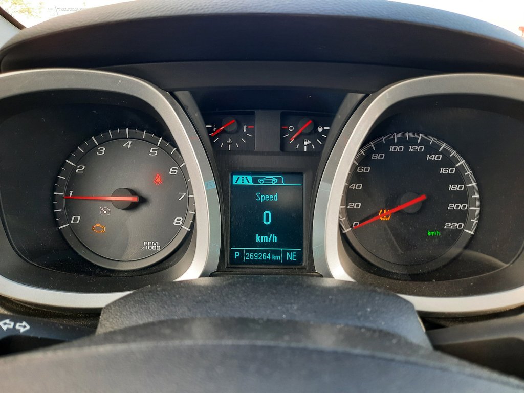 2015 Chevrolet Equinox LT in Hebbville, Nova Scotia - 15 - w1024h768px