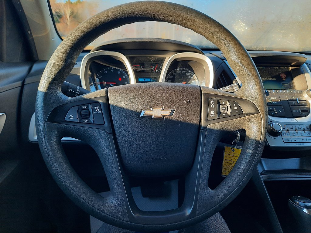2017 Chevrolet Equinox LS in Hebbville, Nova Scotia - 14 - w1024h768px