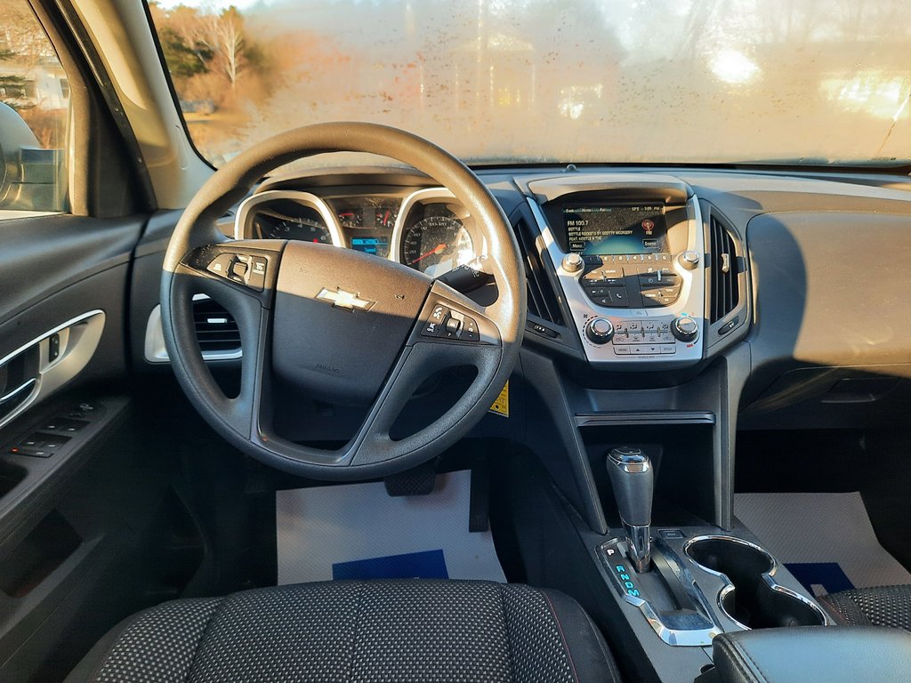 2017 Chevrolet Equinox LS in Hebbville, Nova Scotia - 28 - w1024h768px
