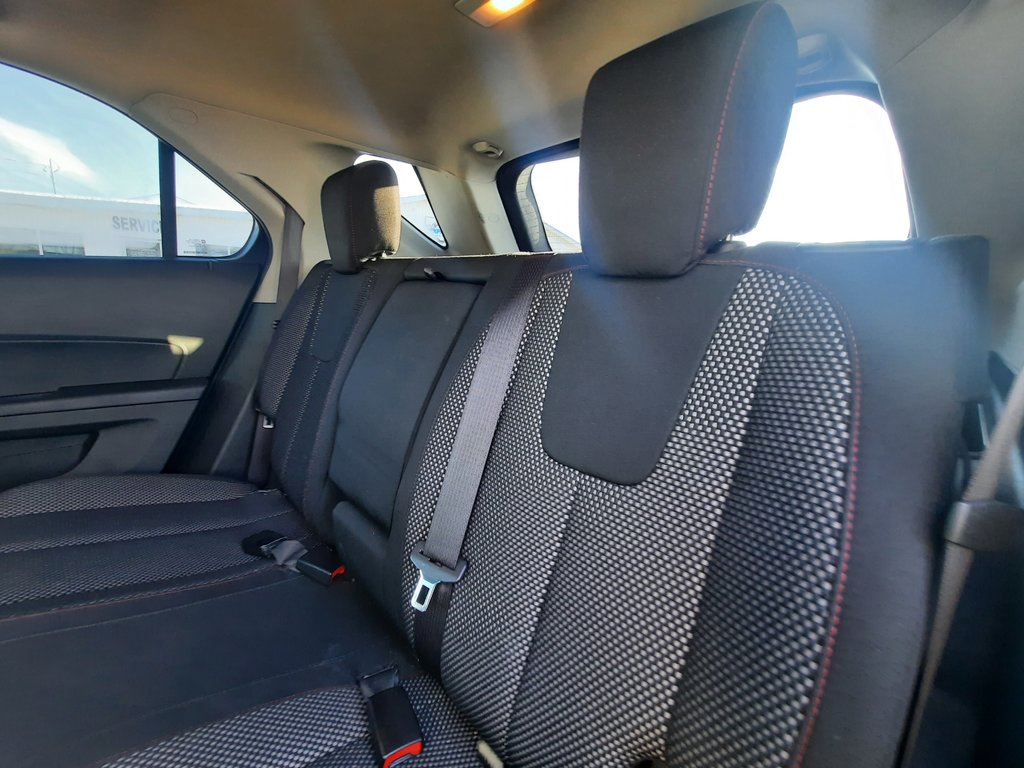 2017 Chevrolet Equinox LT in Hebbville, Nova Scotia - 26 - w1024h768px