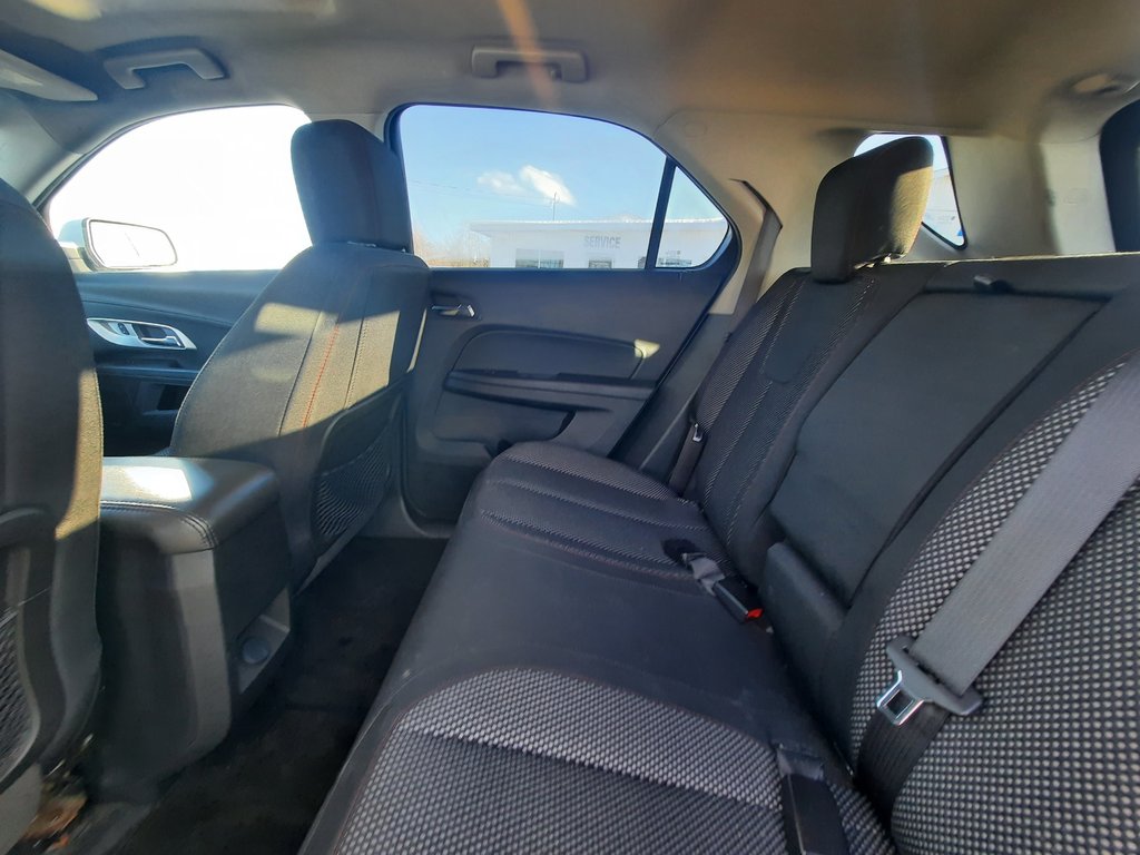 2017 Chevrolet Equinox LT in Hebbville, Nova Scotia - 27 - w1024h768px