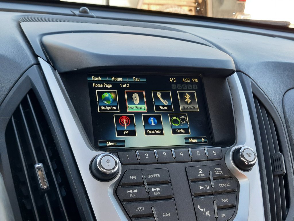 2017 Chevrolet Equinox LT in Hebbville, Nova Scotia - 16 - w1024h768px