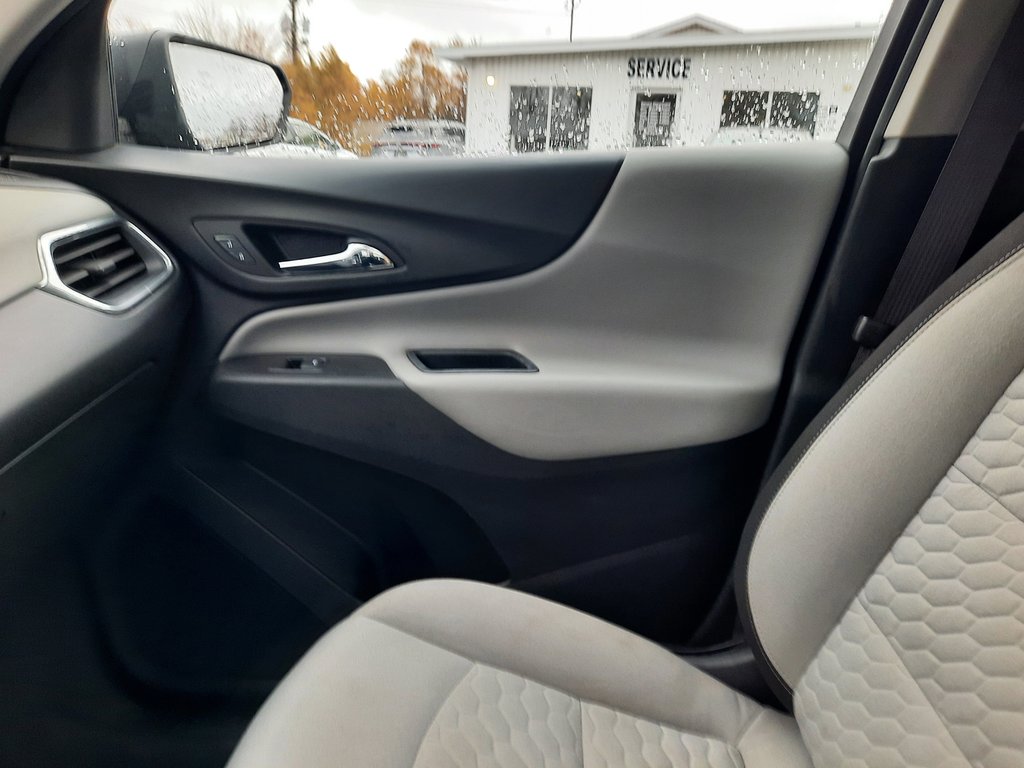 2019 Chevrolet Equinox LS in Hebbville, Nova Scotia - 22 - w1024h768px
