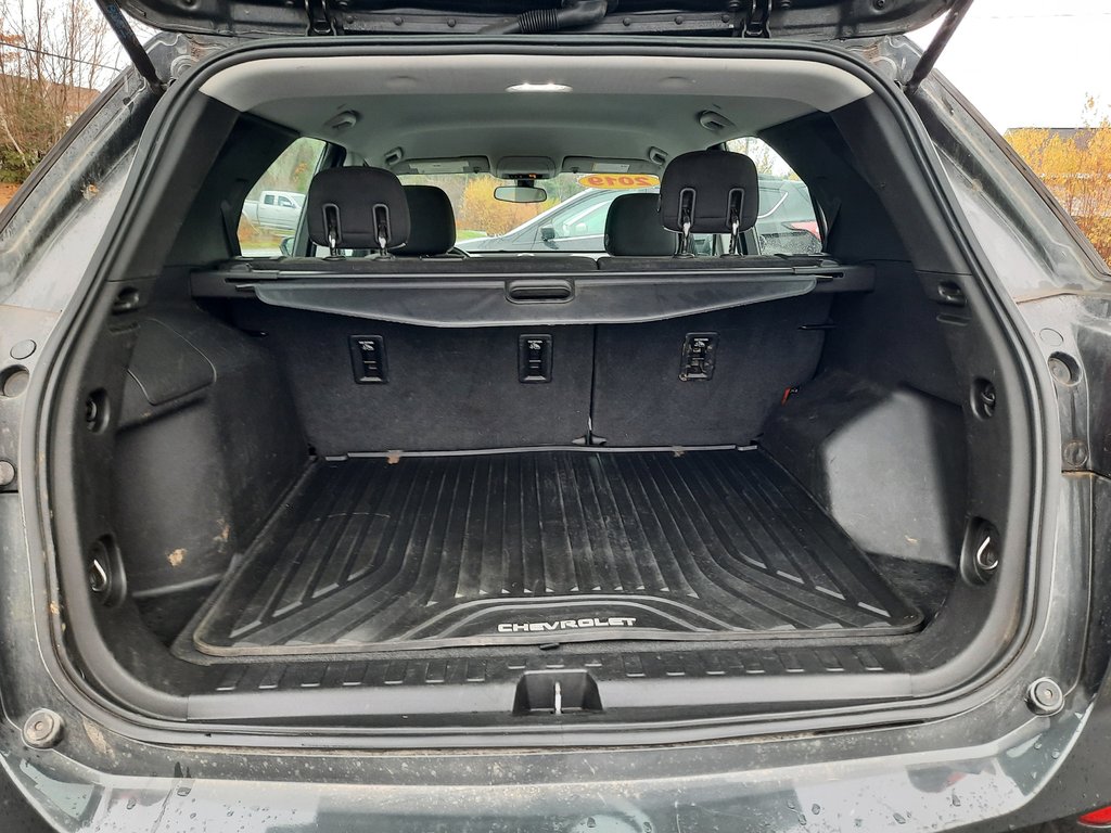 2019 Chevrolet Equinox LS in Hebbville, Nova Scotia - 9 - w1024h768px