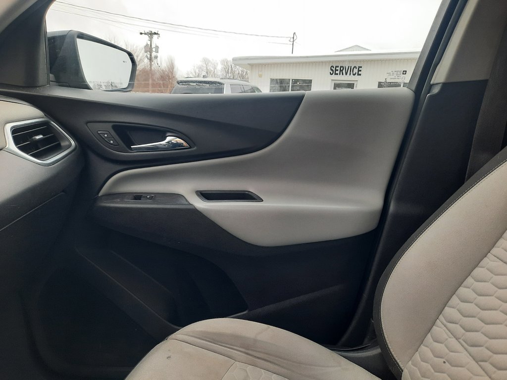 2019 Chevrolet Equinox LT in Hebbville, Nova Scotia - 23 - w1024h768px
