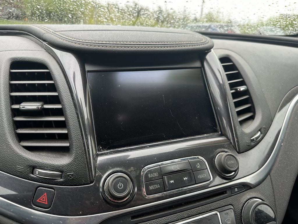2014 Chevrolet Impala LT in Hebbville, Nova Scotia - 20 - w1024h768px