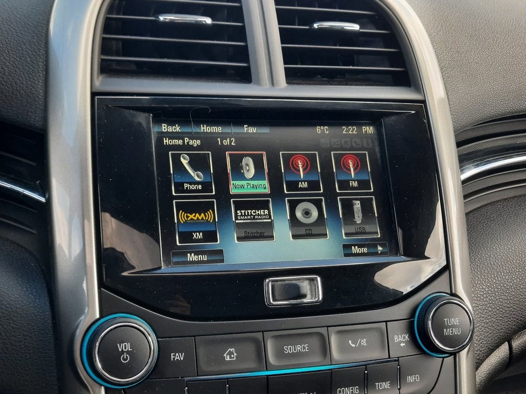 2016 Chevrolet Malibu Limited LT in Hebbville, Nova Scotia - 15 - w1024h768px