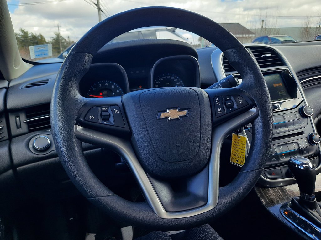 2016 Chevrolet Malibu Limited LT in Hebbville, Nova Scotia - 13 - w1024h768px