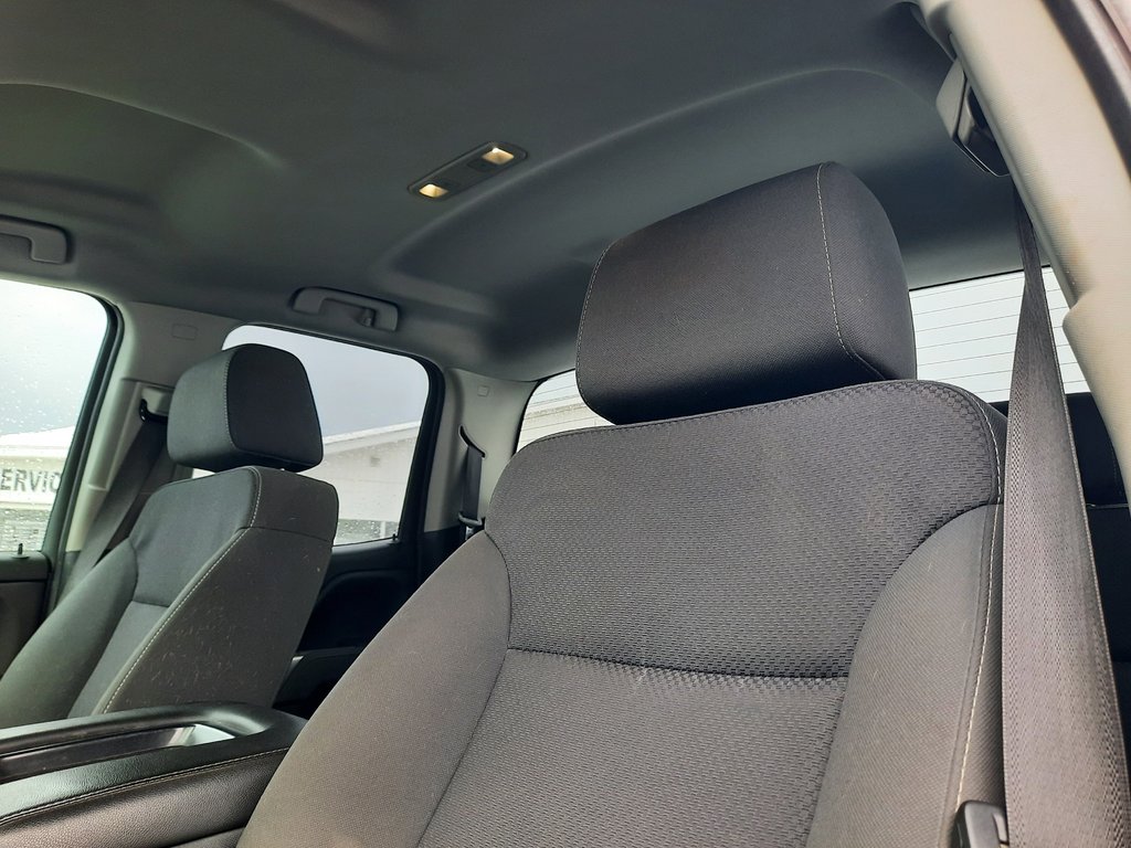 2019 Chevrolet Silverado 1500 LD LT in Hebbville, Nova Scotia - 4 - w1024h768px