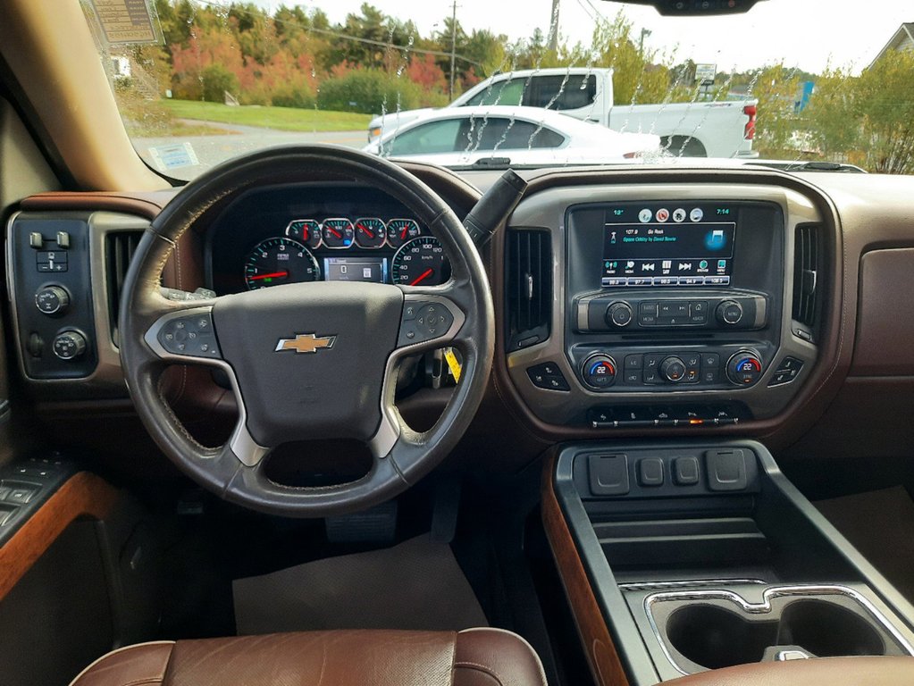 2017  Silverado 1500 High Country in Hebbville, Nova Scotia - 32 - w1024h768px