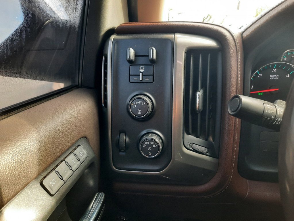 2017  Silverado 1500 High Country in Hebbville, Nova Scotia - 14 - w1024h768px