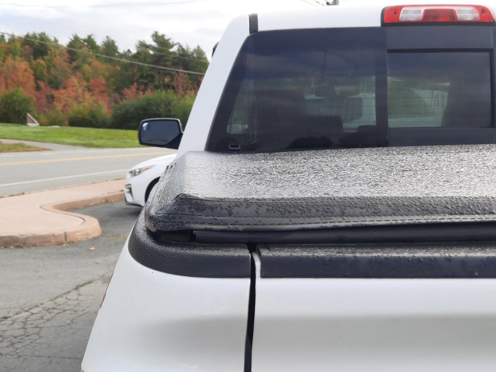 2017  Silverado 1500 High Country in Hebbville, Nova Scotia - 9 - w1024h768px