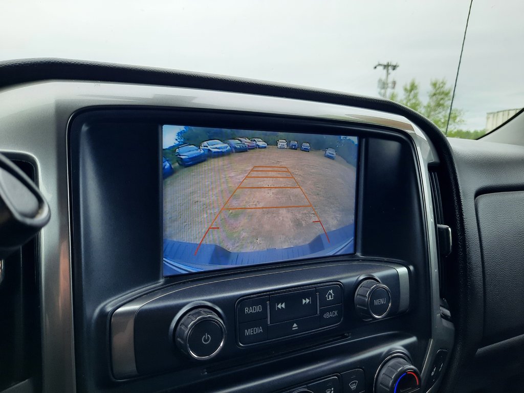 2017 Chevrolet Silverado 1500 LT in Hebbville, Nova Scotia - 16 - w1024h768px