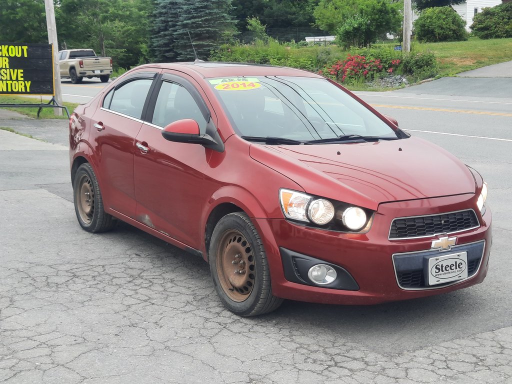 2014 Chevrolet Sonic LT in Hebbville, Nova Scotia - 5 - w1024h768px