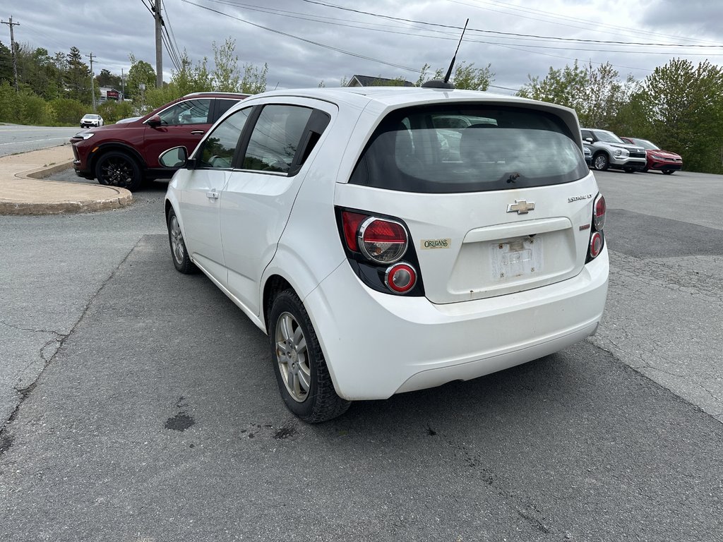 2016 Chevrolet Sonic LT in Hebbville, Nova Scotia - 5 - w1024h768px