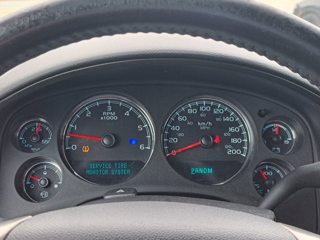 2014 Chevrolet Suburban LS in Hebbville, Nova Scotia - 15 - w1024h768px