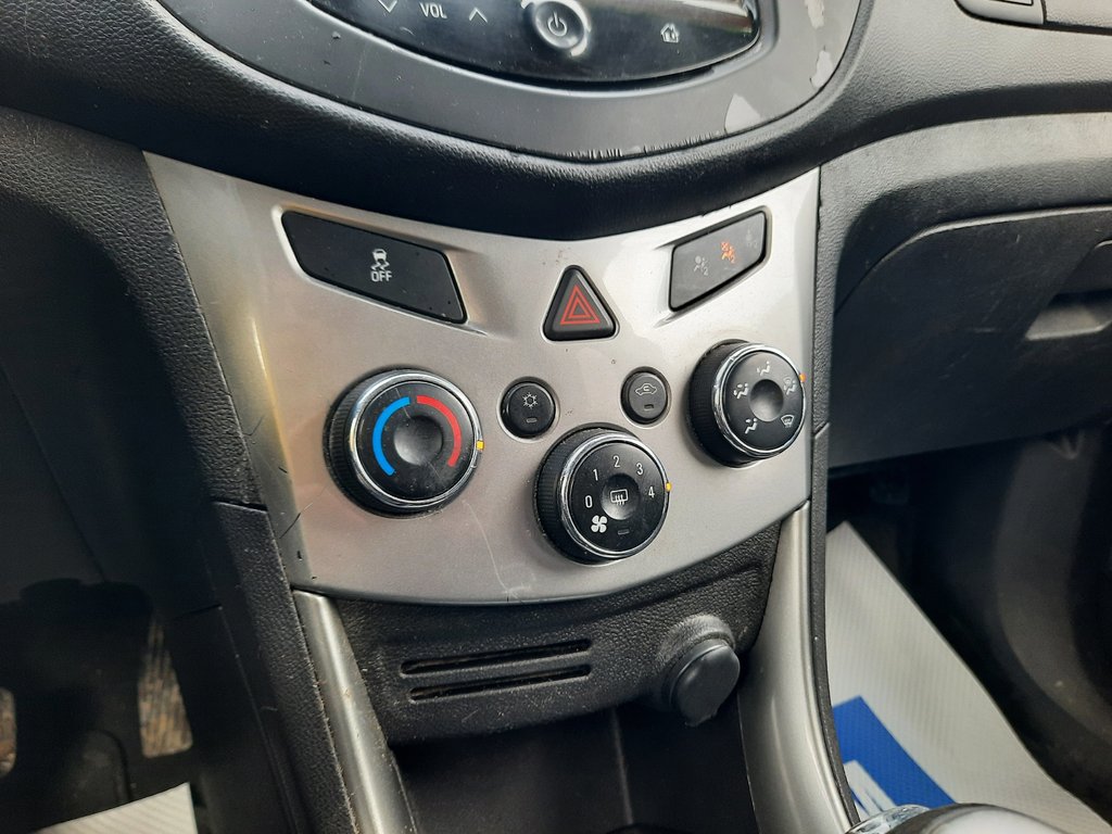 2015 Chevrolet Trax LT in Hebbville, Nova Scotia - 18 - w1024h768px