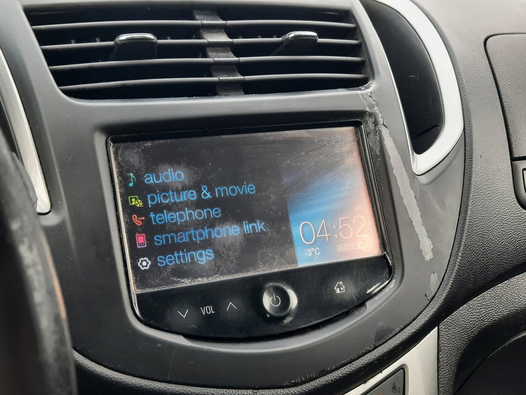 2015 Chevrolet Trax LT in Hebbville, Nova Scotia - 16 - w1024h768px