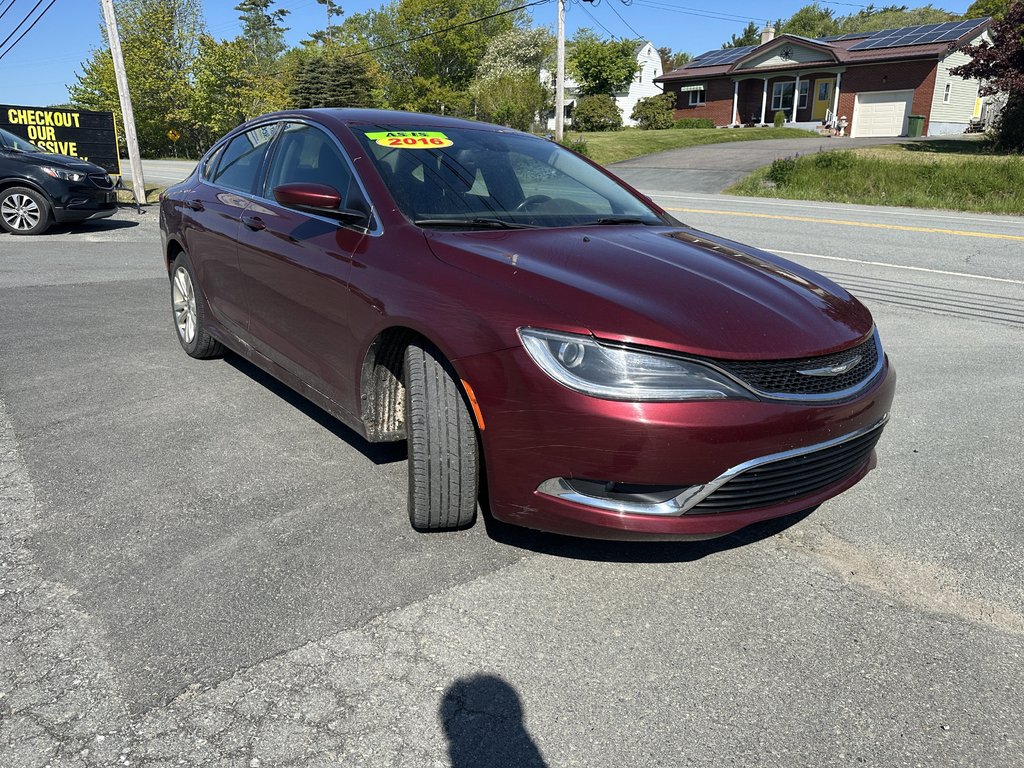 2016 Chrysler 200 Limited in Hebbville, Nova Scotia - 2 - w1024h768px