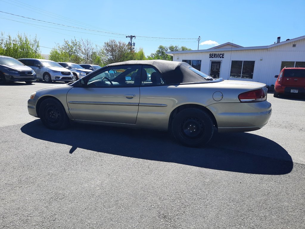 2006 Chrysler Sebring Conv BASE in Hebbville, Nova Scotia - 7 - w1024h768px