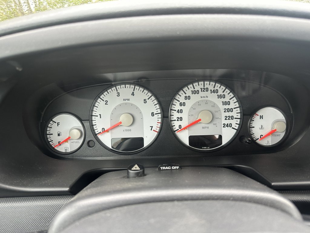2006 Chrysler Sebring Conv BASE in Hebbville, Nova Scotia - 10 - w1024h768px