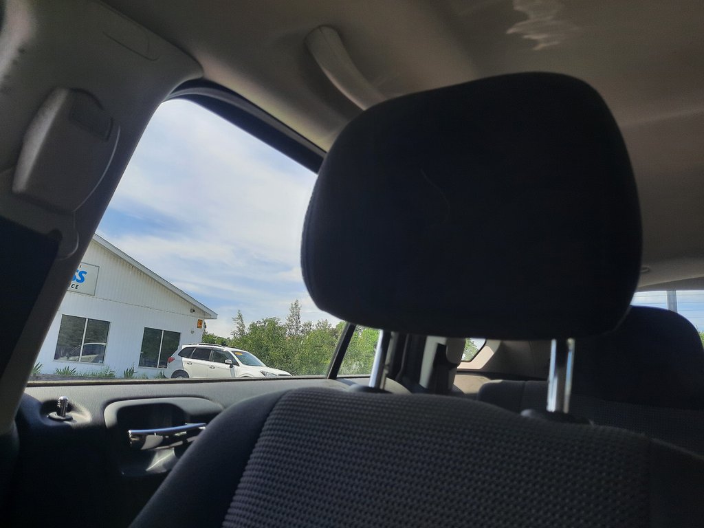 2011 Dodge Caliber SXT in Hebbville, Nova Scotia - 19 - w1024h768px