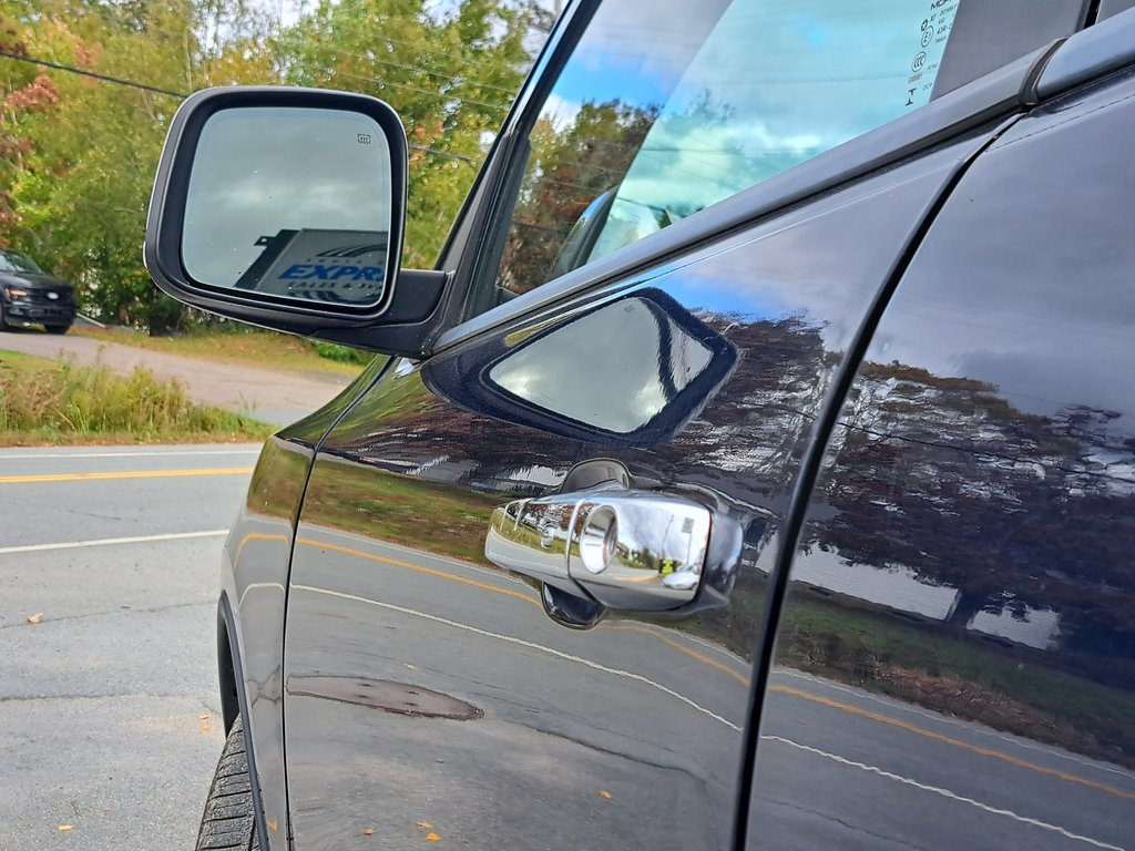 2013 Dodge Durango Crew Plus in Hebbville, Nova Scotia - 9 - w1024h768px