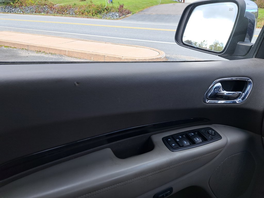2013 Dodge Durango Crew Plus in Hebbville, Nova Scotia - 10 - w1024h768px