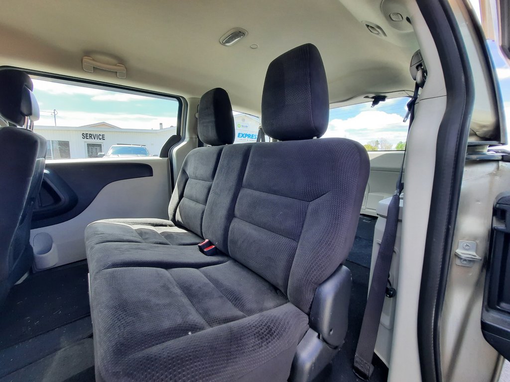 2014 Dodge Grand Caravan SE in Hebbville, Nova Scotia - 22 - w1024h768px