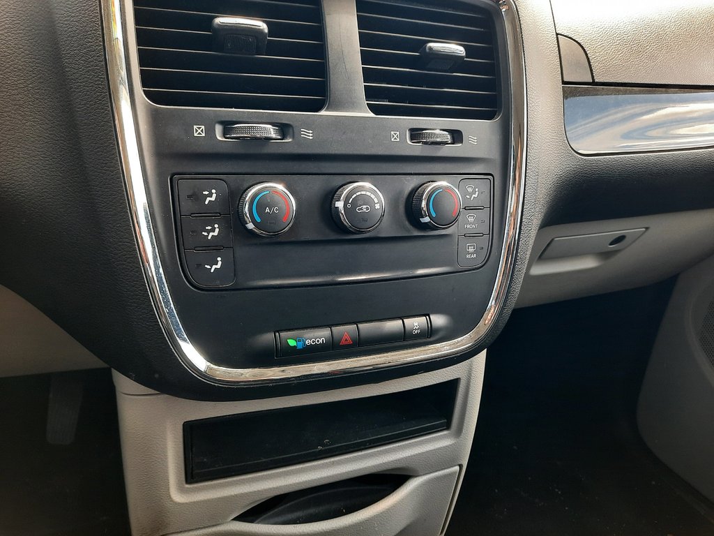 2014 Dodge Grand Caravan SE in Hebbville, Nova Scotia - 17 - w1024h768px