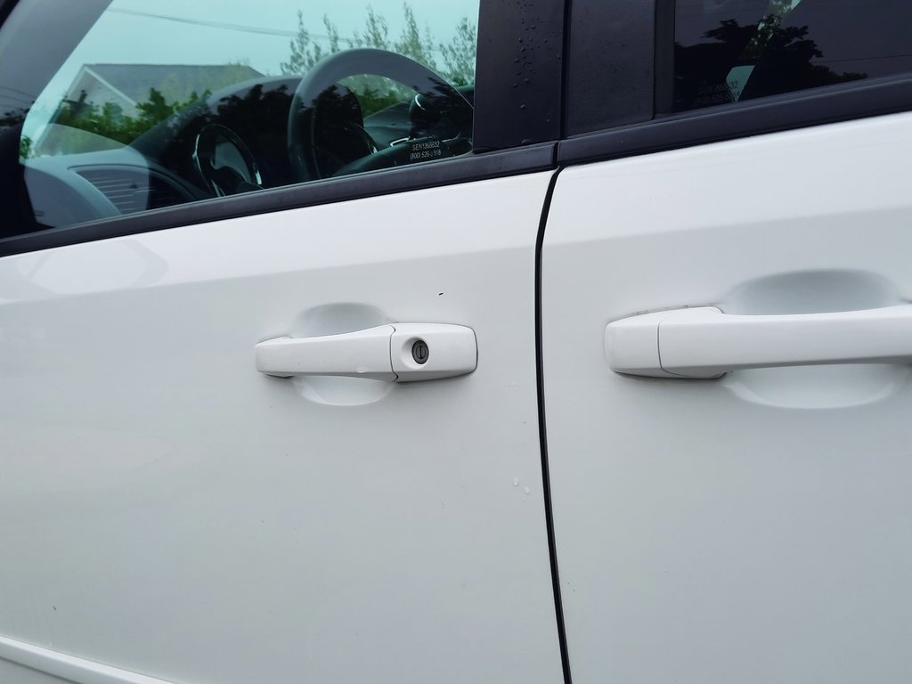 2017 Dodge Grand Caravan GT in Hebbville, Nova Scotia - 9 - w1024h768px