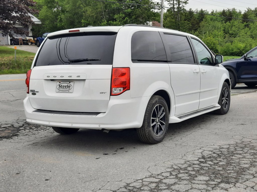 2017 Dodge Grand Caravan GT in Hebbville, Nova Scotia - 6 - w1024h768px