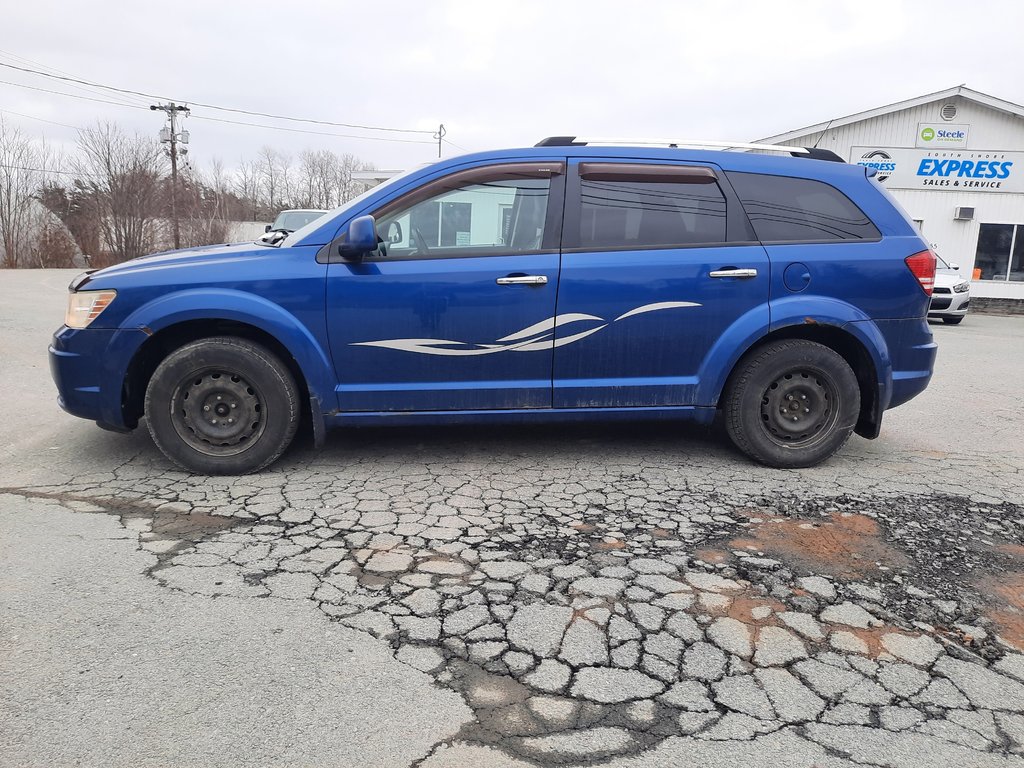 2010 Dodge Journey R/T in Hebbville, Nova Scotia - 7 - w1024h768px