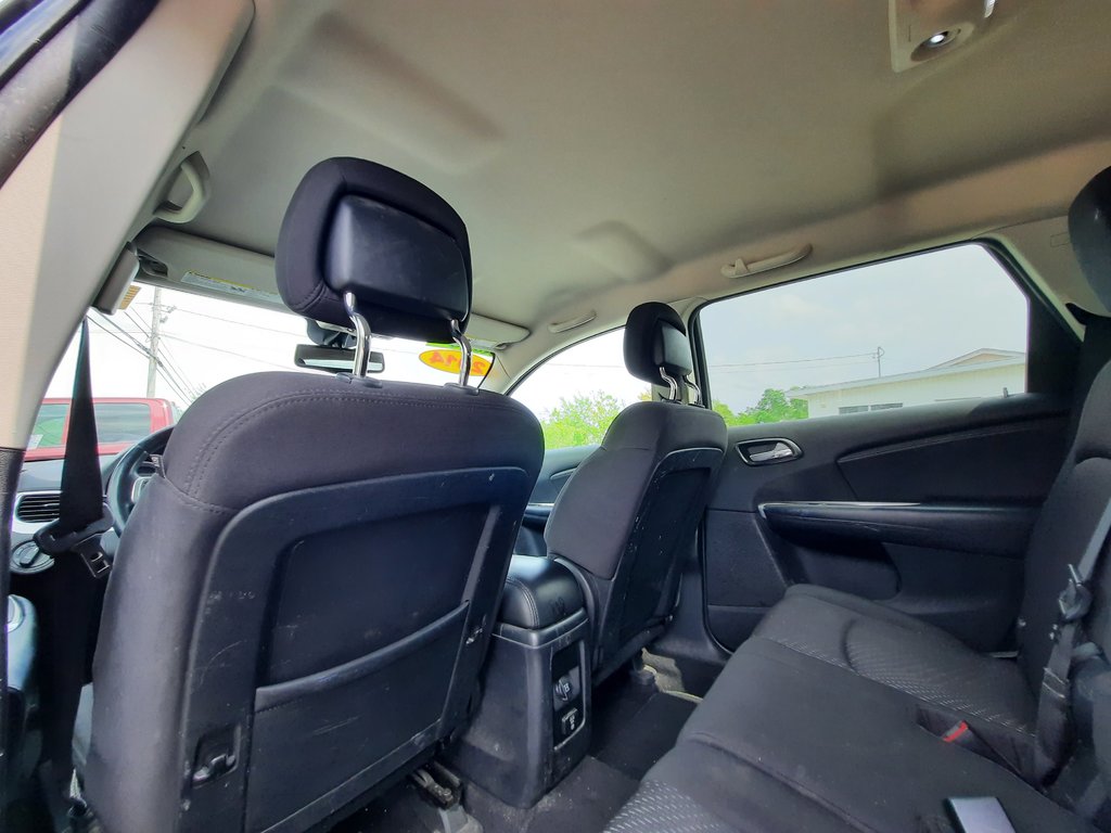 2014 Dodge Journey Limited in Hebbville, Nova Scotia - 24 - w1024h768px