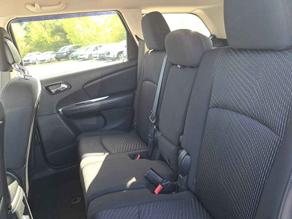 2014 Dodge Journey Limited in Hebbville, Nova Scotia - 28 - w1024h768px