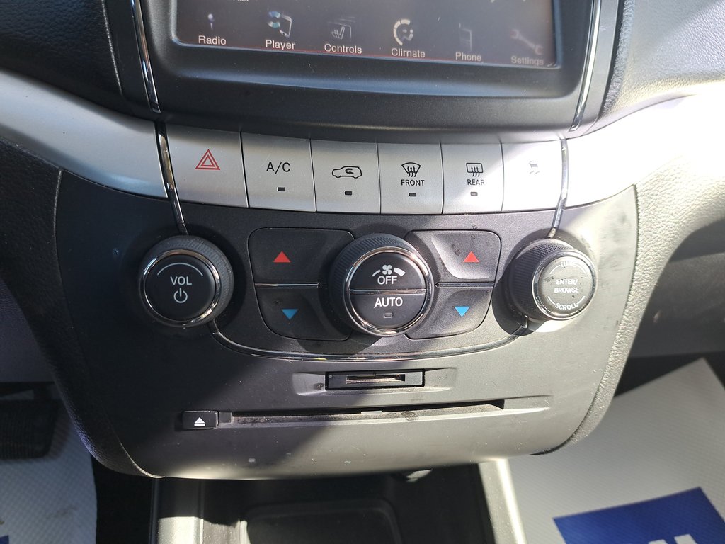 2014 Dodge Journey Limited in Hebbville, Nova Scotia - 20 - w1024h768px