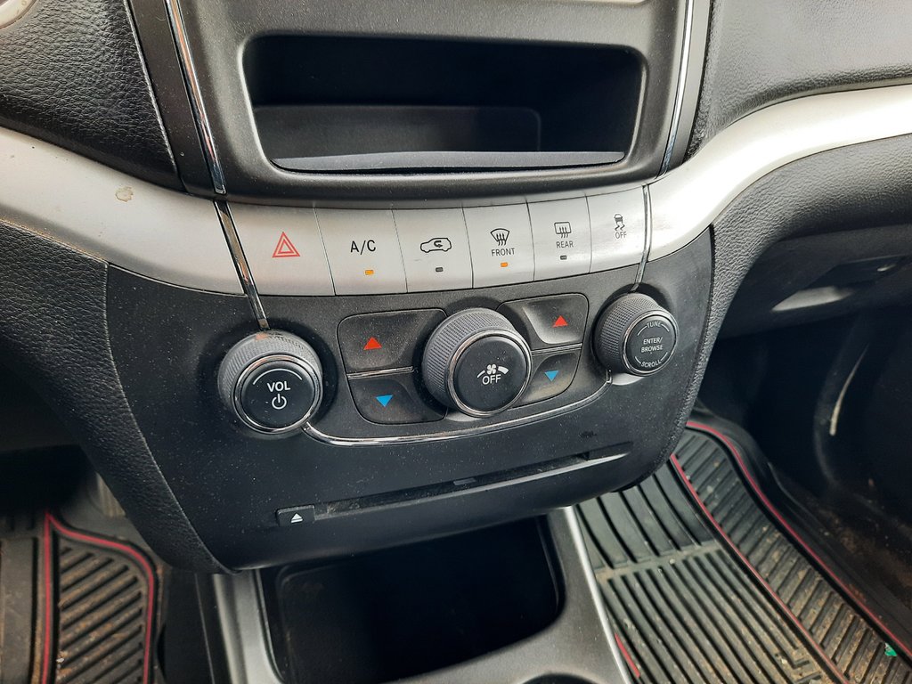 2017 Dodge Journey SXT in Hebbville, Nova Scotia - 20 - w1024h768px