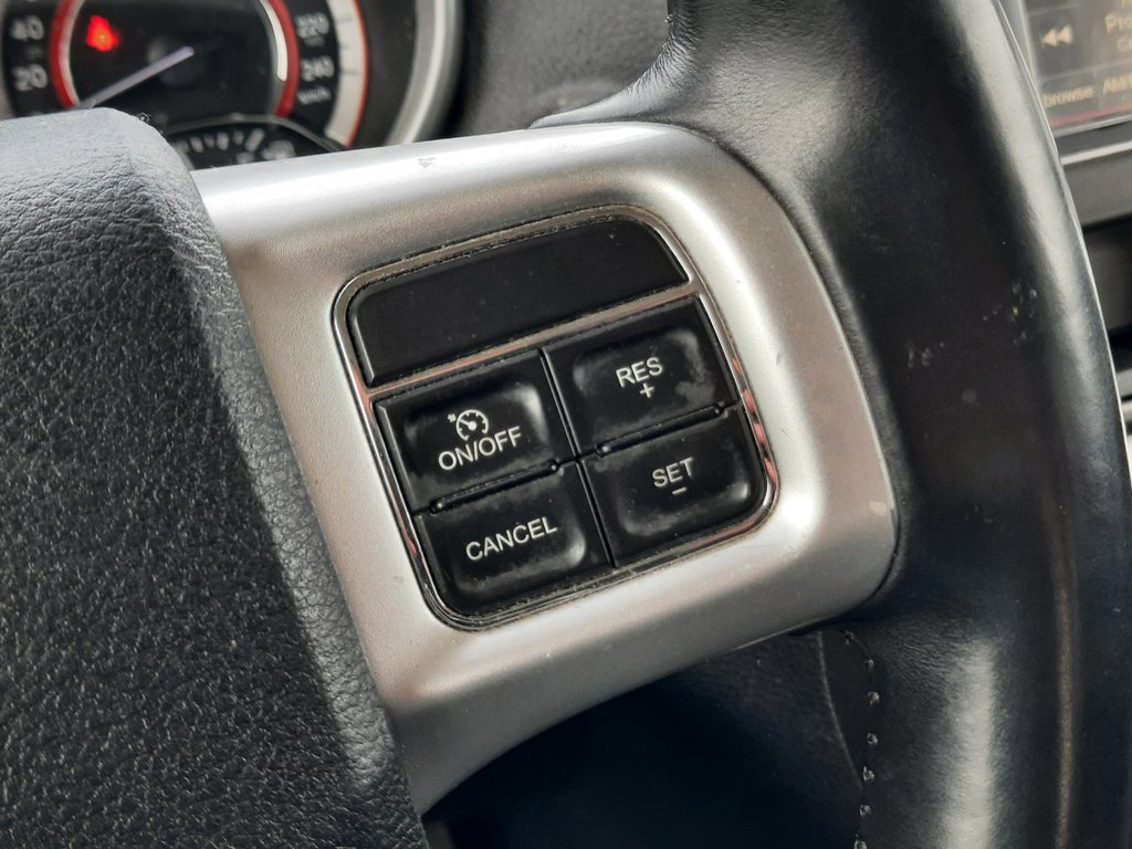 2017 Dodge Journey SXT in Hebbville, Nova Scotia - 11 - w1024h768px