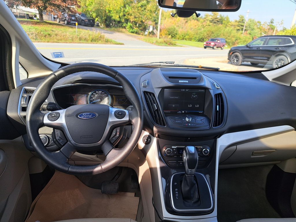 2013 Ford C-Max Hybrid SEL in Hebbville, Nova Scotia - 28 - w1024h768px