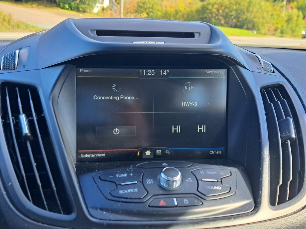 2014 Ford C-Max Hybrid SE in Hebbville, Nova Scotia - 16 - w1024h768px