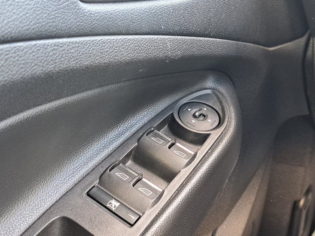 2014 Ford C-Max Hybrid SE in Hebbville, Nova Scotia - 11 - w1024h768px